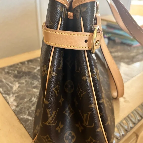 Louis Vouitton Pre-owned Batignolles Tote Bag - Picture 9 of 15